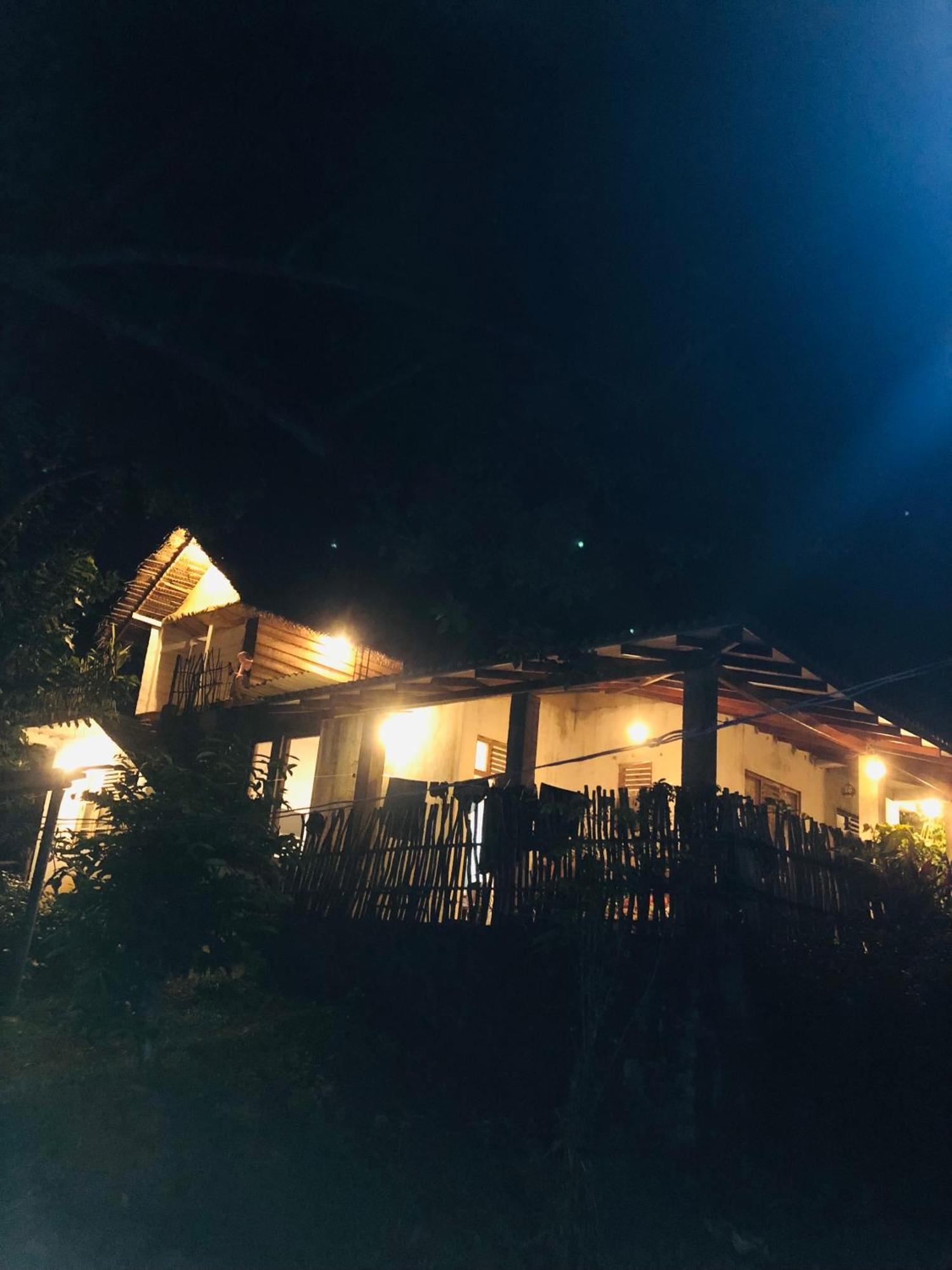 Linu Homestay Dikwella Exterior foto